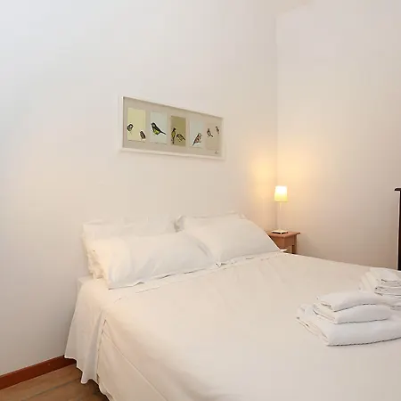 Cortile Banchi Vecchi *